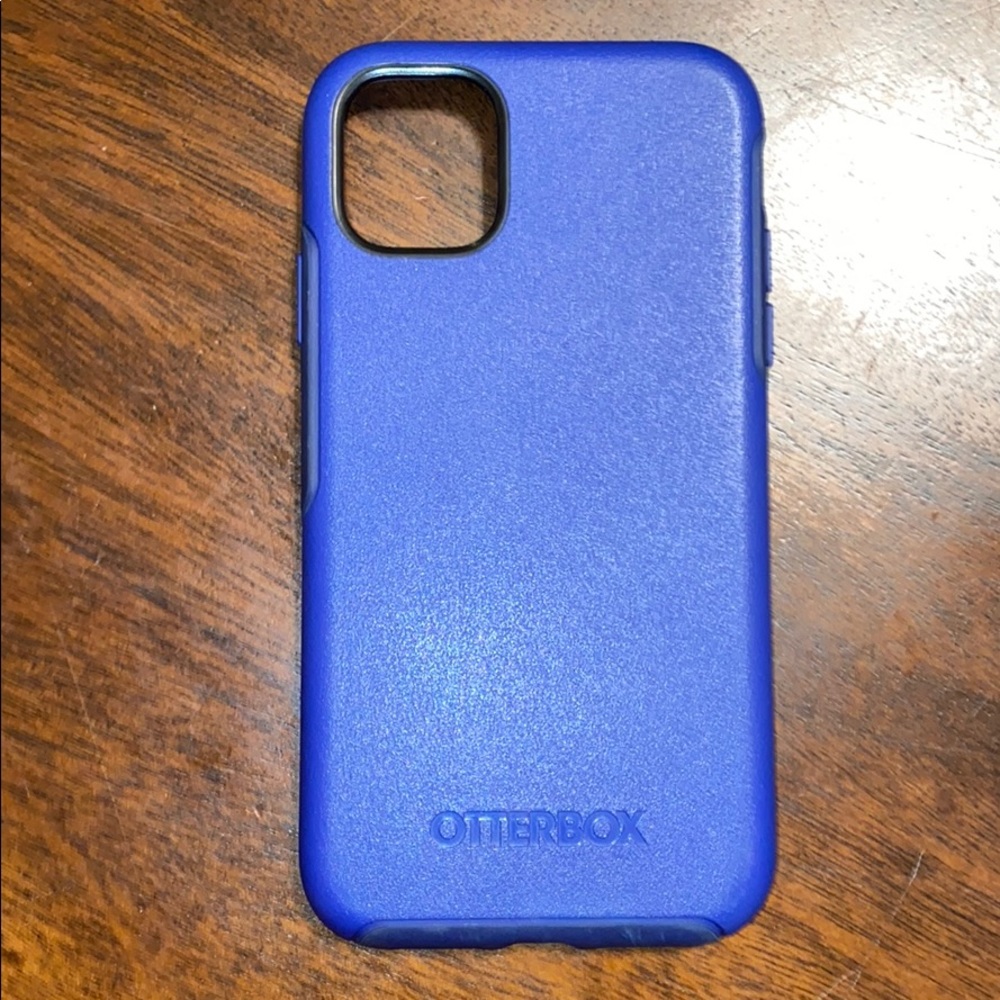 iPhone 11 Otterbox Case
